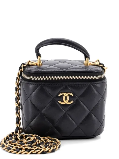 CHANEL Pre-Owned Classic Top Handle Vanity Case with Chain Quilted Lambskin Mini crossbody bag Black 1WP2GCPYTMYZ4VIY