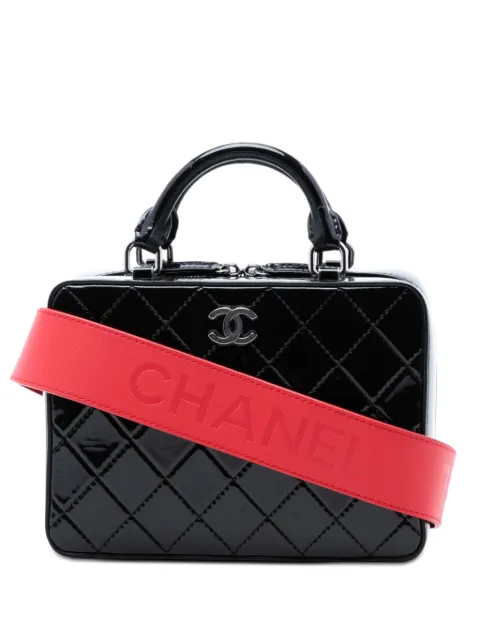 CHANEL Pre-Owned 2019 CC Quilted Patent Travel Kit Vanity Case satchel Black F1RSPB8G8F4L6QRB
