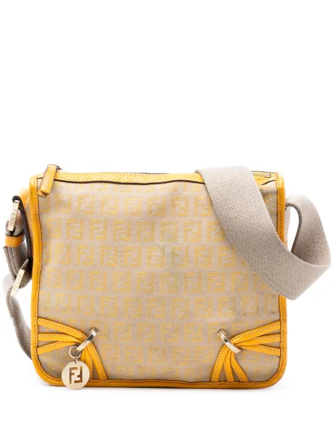 Fendi Pre-Owned 2000-2010 Zucchino Canvas F Charm crossbody bag Neutrals FSD7G0QCQML73M5B