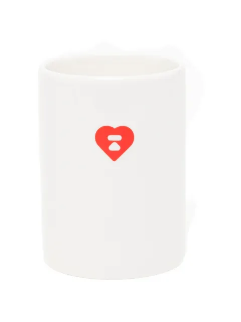 APEE™ by *A BATHING APE® heart-print mug White AS423A6Q