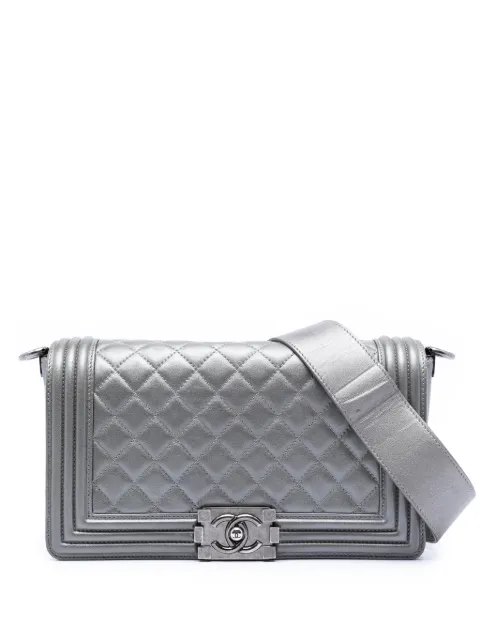 CHANEL Pre-Owned 2012 Old Medium Quilted Lambskin Boy Flap crossbody bag Grey 7J9FPVS786MA3HL4