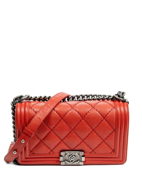 CHANEL Pre-Owned Boy quilted shoulder bag Red 18769732
