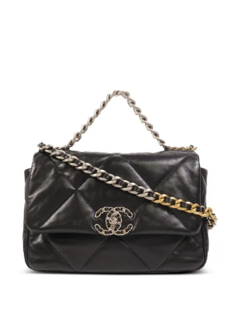 CHANEL Pre-Owned small C19 diamond-quilted shoulder bag Black AS1160