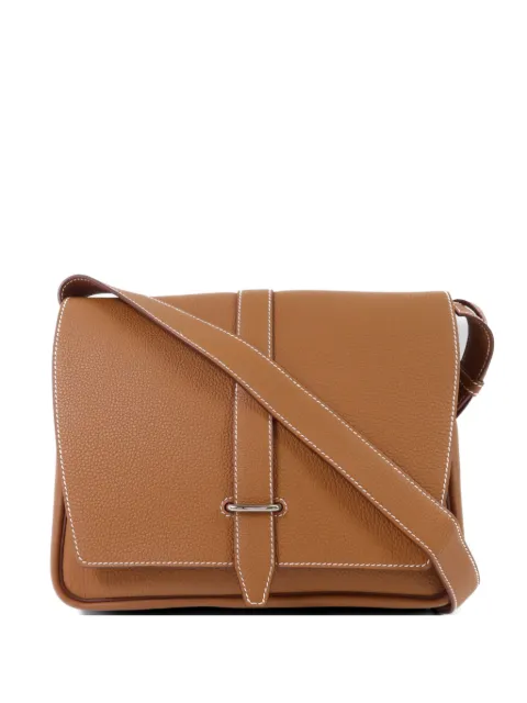 Hermès Pre-Owned 2023 Steve messenger bag Neutrals B37GHW