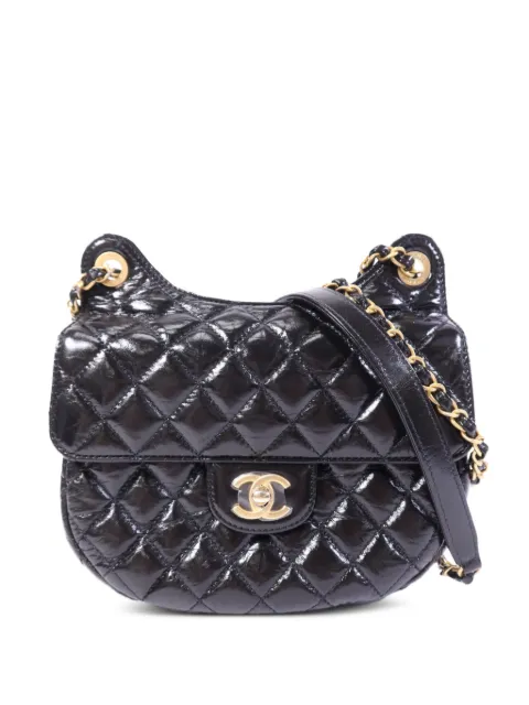 CHANEL Pre-Owned Wavy CC turn-lock quilted leather crossbody bag Black AS4572