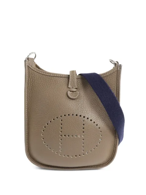 Hermès Pre-Owned 2022 Evelyne TPM crossbody bag Neutrals U18PHW