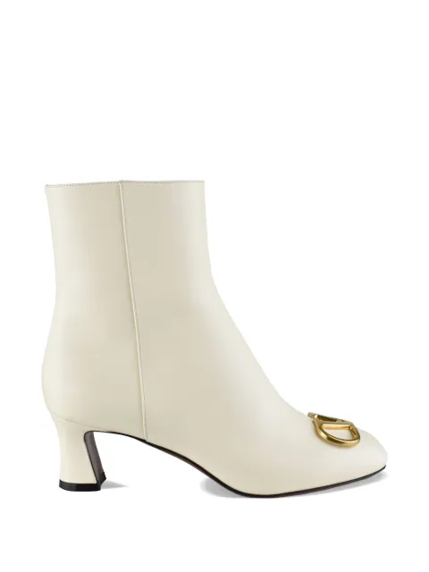 Valentino Garavani VLogo leather boots Neutrals P01062096