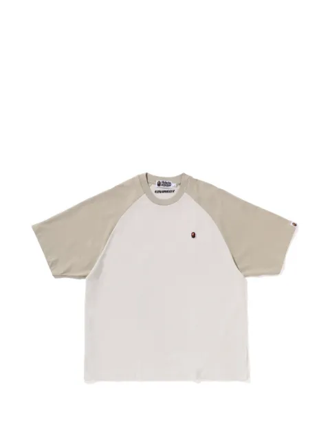 A BATHING APE® raglan-sleeve logo-patch T-shirt White 1L80109306
