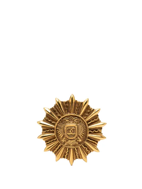 CHANEL Pre-Owned 1970-1980 Gold Plated Sunburst Shield Brooch costume brooch Gold 0JZGLF9IVZDIVPT1