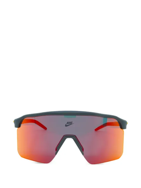 Nike Expedition Shield sunglasses Grey IB6562X200