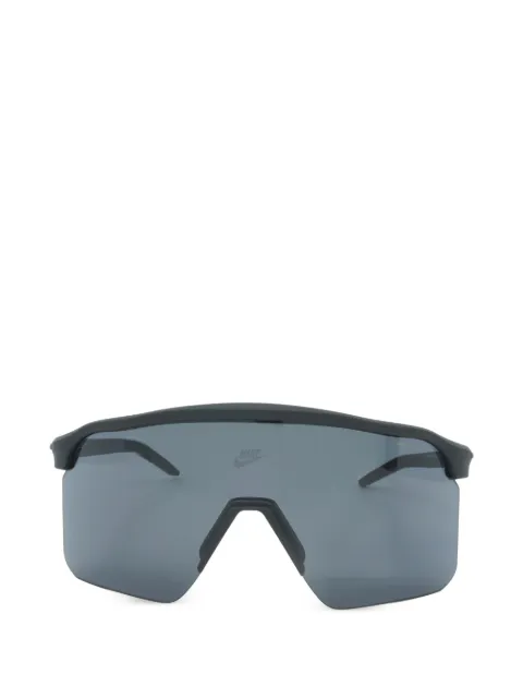 Nike Expedition Shield sunglasses Black IB6562X010