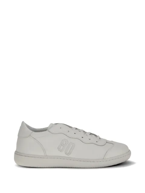 BE980 Harvard 5 logo-patch sneakers White HARVARD5