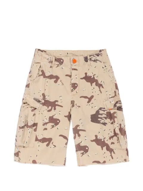 HELLSTAR camouflage-print cargo shorts Neutrals HSSS26SH1WHT