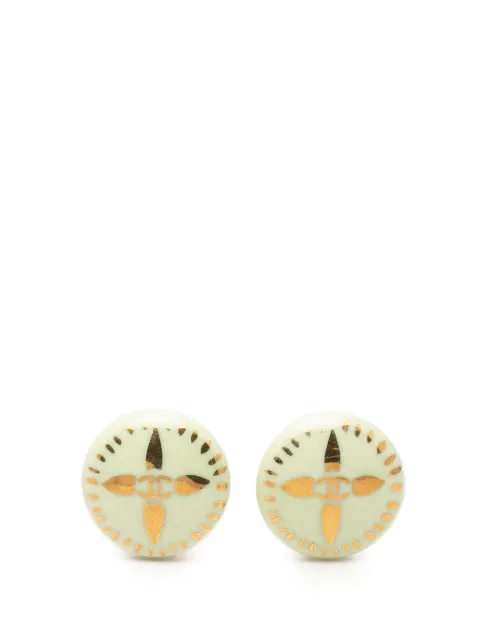 CHANEL Pre-Owned 1997 CC Resin and Gold Plated Round Clip on Earrings costume earrings White R6XWMD44E39X1PJO