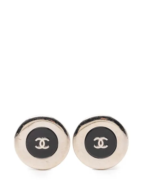 CHANEL Pre-Owned 1997 Silver Plated and Enamel CC Button Clip On Earrings costume earrings Silver CO04O4VCMXEOA5ZX