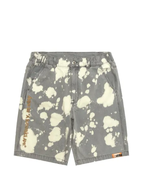 AAPE BY *A BATHING APE® AAPEUNVS splatter-print shorts Grey AAPSPMD613XAQ