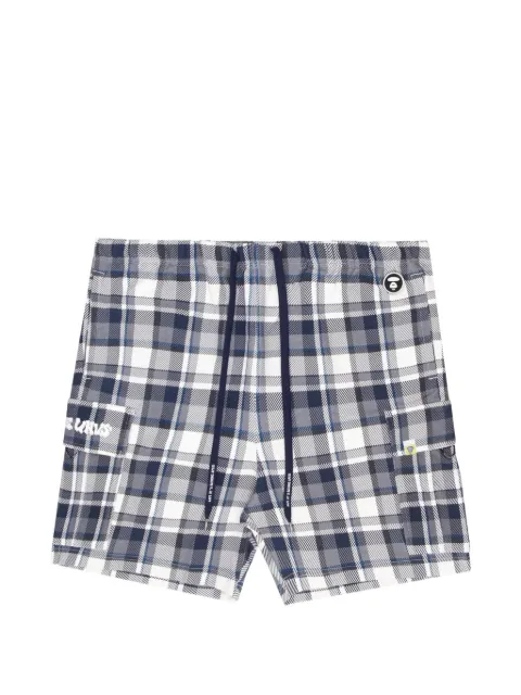 AAPE BY *A BATHING APE® Moonface check cargo shorts Blue AAPSPM6860XAI
