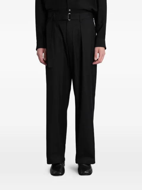Attachment belted pleated trousers Black AP61042