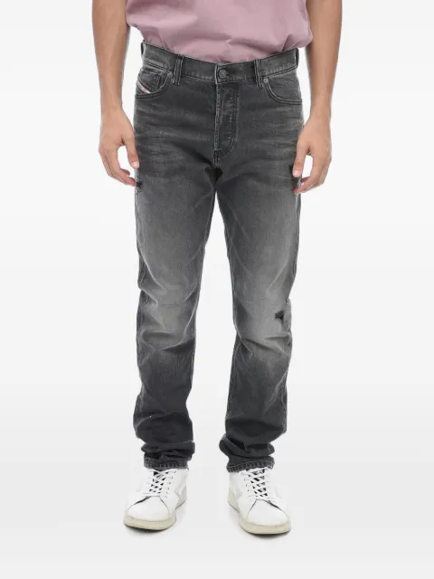 Diesel D-Sark distressed-detailing straight-leg jeans Black A0356809G19