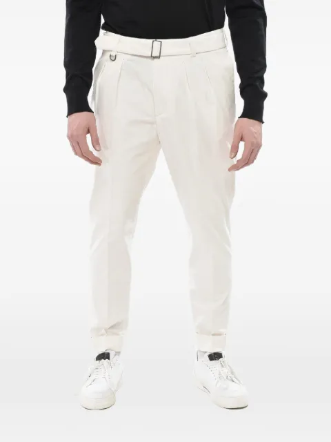 Paolo Pecora pleated-detailing belted trousers White 24IC1M0B05101631102