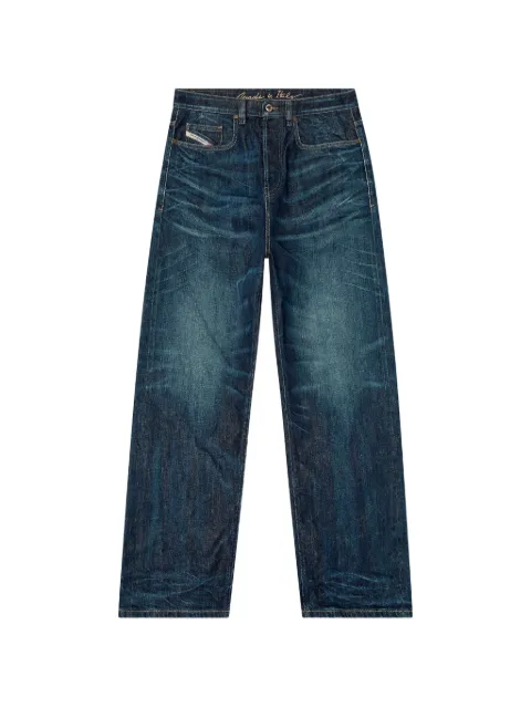 Diesel relaxed jeans low waist 2001 D-Macro Blue A2333709Q04