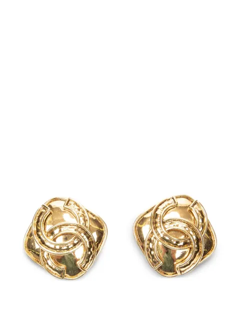 CHANEL Pre-Owned Interlocking CC square clip-on earrings Gold 94P