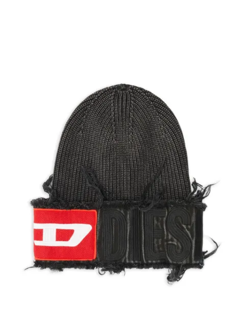 Diesel logo-patch frayed beanie hat Black A196750KICC