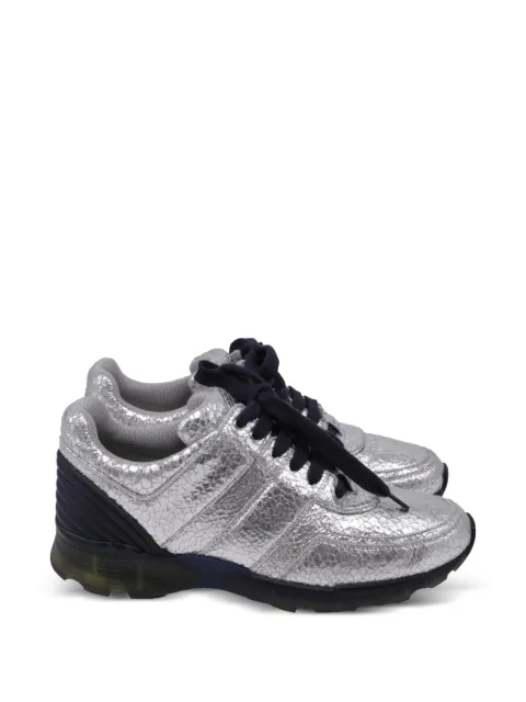 CHANEL Pre-Owned CC Crackled lace-up leather sneakers Silver GILTPUUSSH707151W