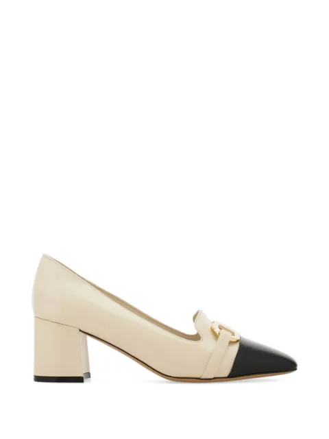 Ferragamo Gancini ornament pumps White 795476