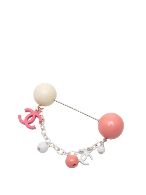 CHANEL Pre-Owned 2004 Silver Plated Resin CC Charm Pin Brooch costume brooch Silver K3J0EDLFXPANDCHD