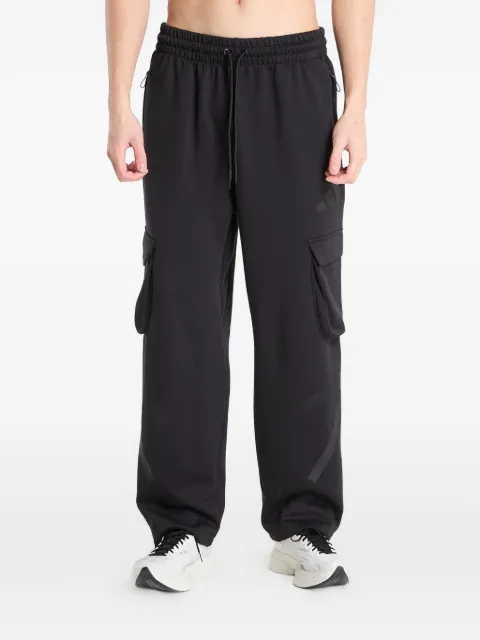 adidas logo-print cargo pants Black JM6057