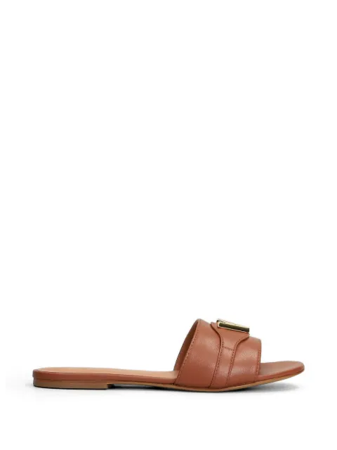 Via Roma 15 logo-plaque leather flat sandals Brown 4609