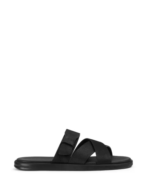 Doucal's crossover touch-strap sandals Black DU3299MYKOUF249NN00