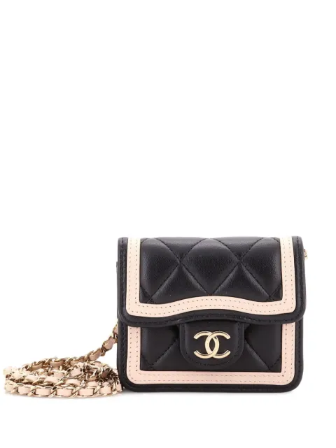CHANEL Pre-Owned Strip On CC Flap Clutch with Chain Quilted Lambskin crossbody bag Black WR2WFI4DN6O1MSG7