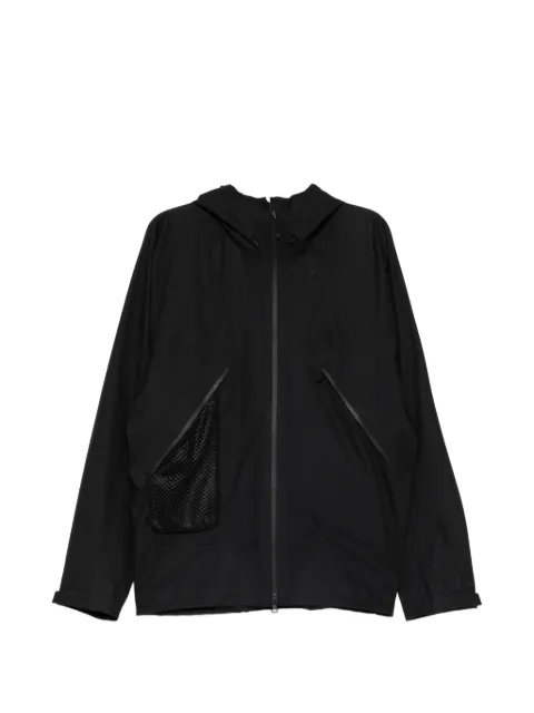 Goldwin logo-embroidered panelled jackets Black GM06100