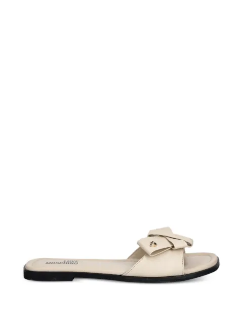 Love Moschino bow-detail heart-plaque sandals Neutrals JA28142G0OIE0