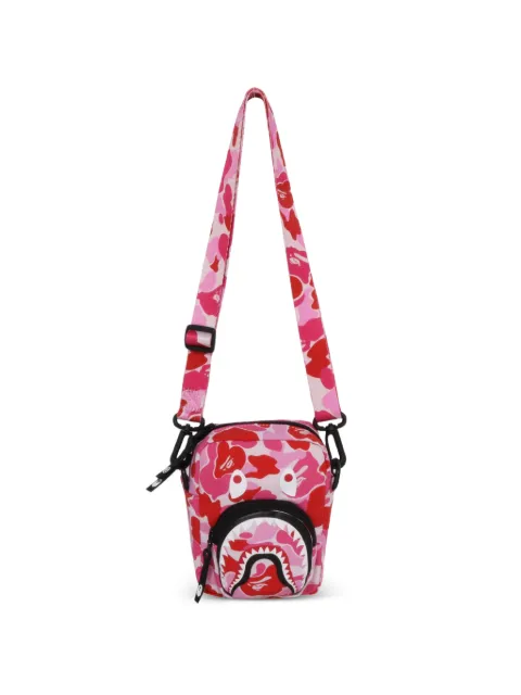 A BATHING APE® Shark camouflage-print messenger bag Pink 001SGM301003M