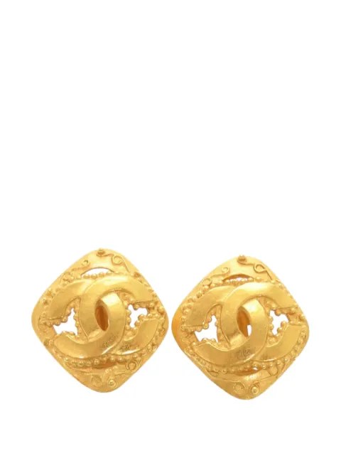CHANEL Pre-Owned 1996 Gold Plated CC Rhombus Clip on Earrings costume earrings Gold 3QCRHRGT193VLQ0U