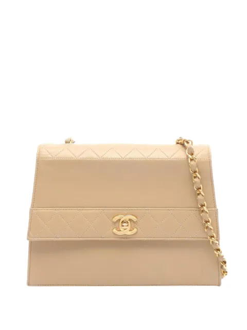 CHANEL Pre-Owned 1989-1991 CC Turnlock Trapezoid Flap shoulder bag Neutrals J40EDCZ121NLMXKP