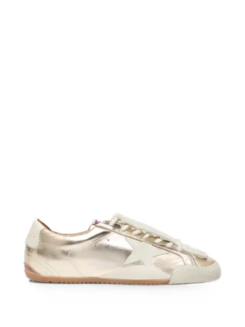 Golden Goose True-Star trainers in metallic platinum leather with light gray suede star Gold GWF00922F008630