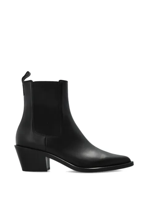 Gianvito Rossi pointed-toe ankle boots Black G7290145CUOVGI