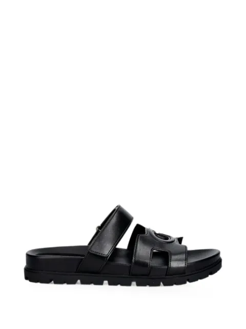 GUESS USA Fashien logo-embossed touch-strap sandals Black FLJFASELE03