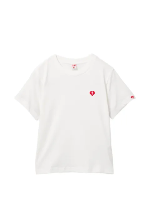 APEE™ by *A BATHING APE® logo patched T-shirt White 0PXTEAS455A6QWHX00S
