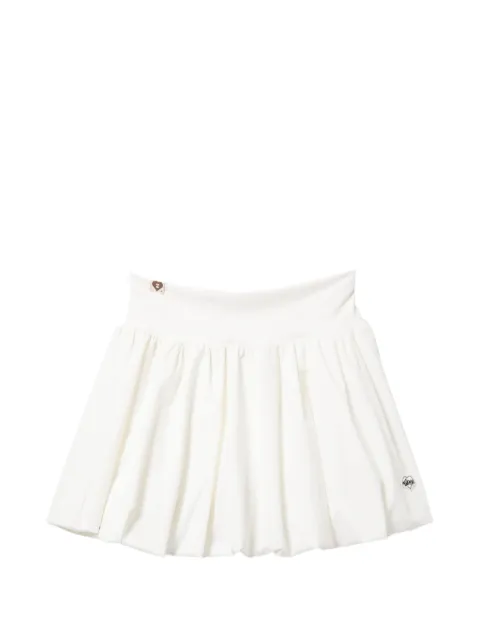 APEE™ by *A BATHING APE® logo patched mini skirt White 0PXSKAS168A6QIVX00S