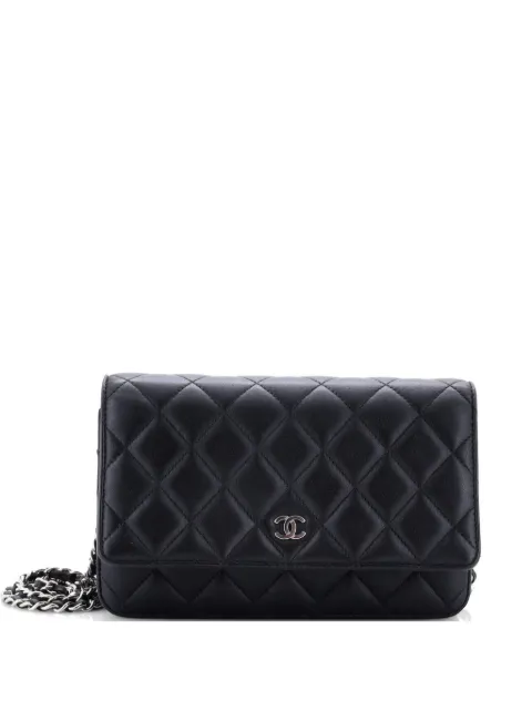 CHANEL Pre-Owned Wallet on Chain Quilted Lambskin crossbody bag Black QDF403M0DQR5LG0T