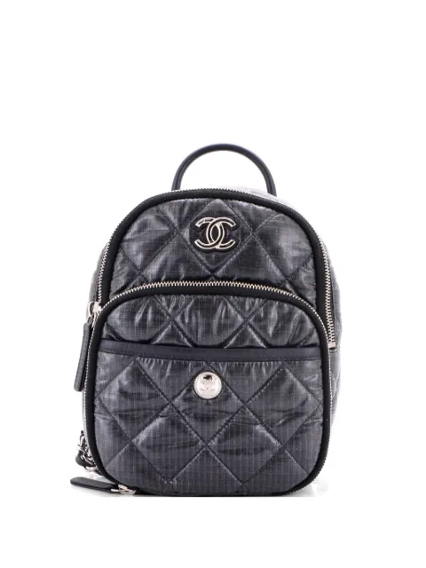 CHANEL Pre-Owned Coco Neige Chain Quilted Nylon Mini backpack Grey HQD6VRR4JILN804R