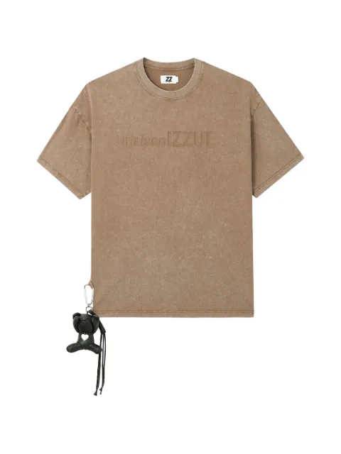izzue charm-detail T-shirt Brown IZXTEM00451X