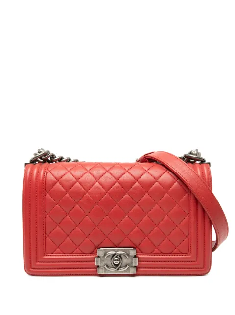 CHANEL Pre-Owned 2012-2013 Old Medium Quilted Lambskin Boy Flap crossbody bag Red CCTSI6ASS0A8MIUH