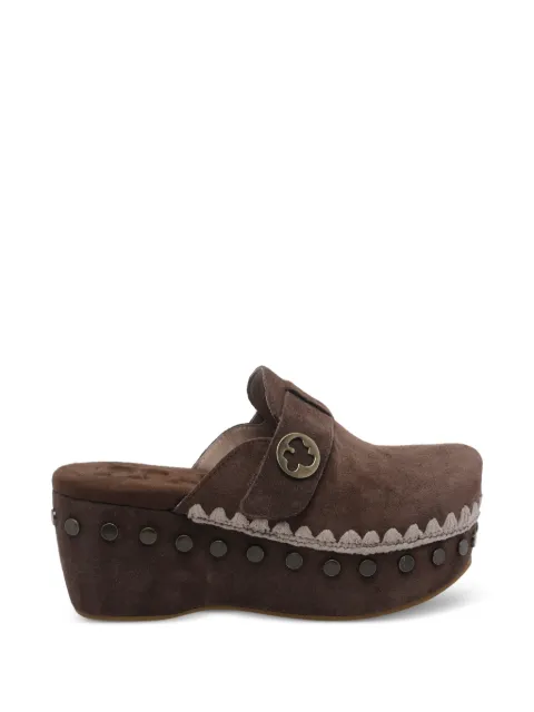 Mou round-toe studded clogs Brown 611001ADPBRO