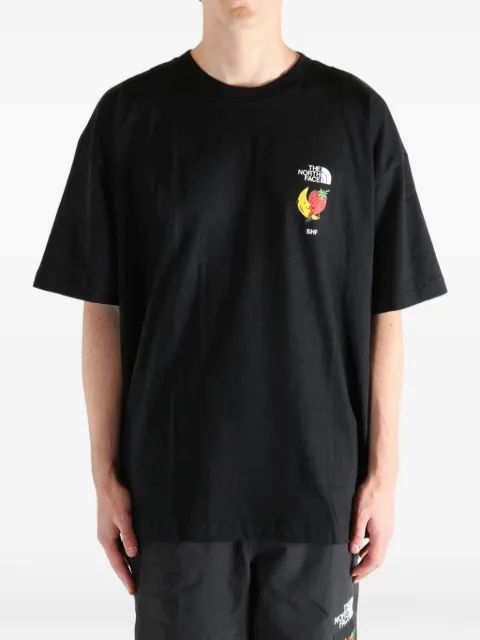 The North Face x SHF logo-print T-shirt Black NF0A8HHPJK31